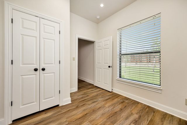 2312 Royce Drive, Arlington, TX 76016