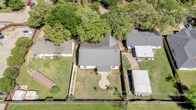 2312 Royce Drive, Arlington, TX 76016