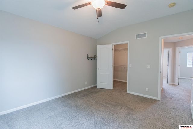 16906 Browne Street, Omaha, NE 68116