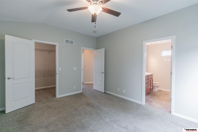 16906 Browne Street, Omaha, NE 68116