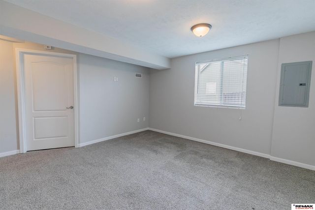 16906 Browne Street, Omaha, NE 68116