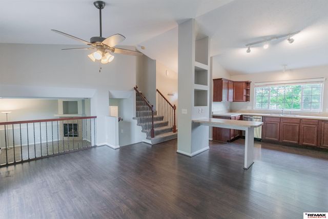 16906 Browne Street, Omaha, NE 68116