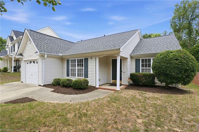 7 Bluestem Court, Greensboro, NC 27405