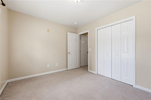 7 Bluestem Court, Greensboro, NC 27405