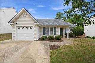 7 Bluestem Court, Greensboro, NC 27405