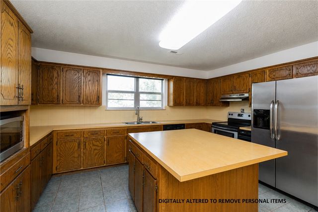 1200 Morsani Drive, Rogers, AR 72756
