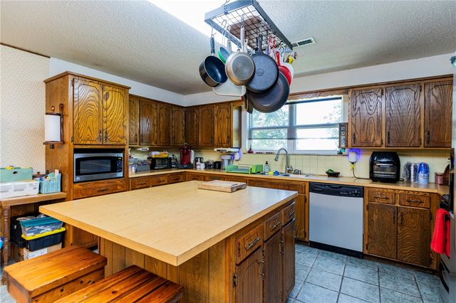 1200 Morsani Drive, Rogers, AR 72756
