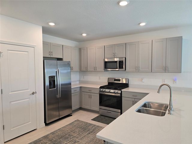 11207 FIELDSTONE DRIVE, Palmetto, FL 34221