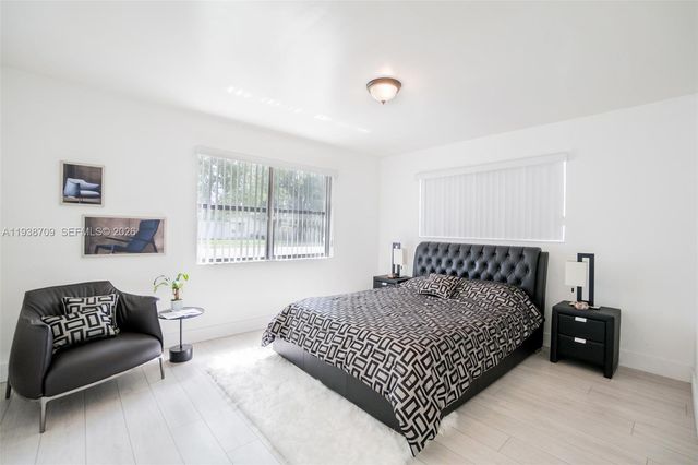 3330 SW 59th Ter, West Park, FL 33023