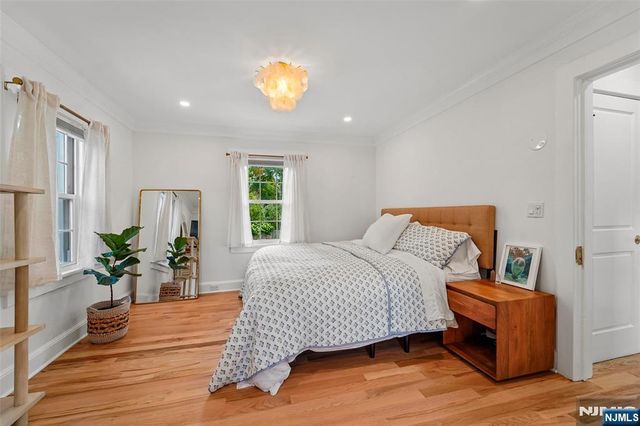 484 Spring Avenue, Ridgewood, NJ 07450