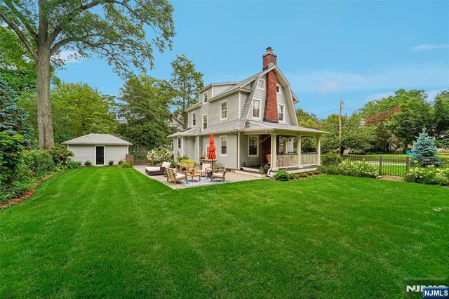 484 Spring Avenue, Ridgewood, NJ 07450