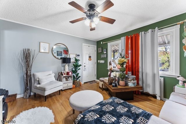 111 E 10Th St, Linden City, NJ 07036