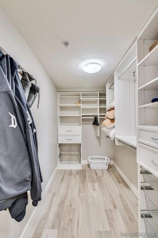 700 W E St 2404, San Diego, CA 92101