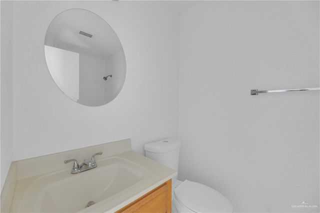 2410 Cuesta Del Sol Street, Edinburg, TX 78542