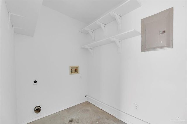 2410 Cuesta Del Sol Street, Edinburg, TX 78542