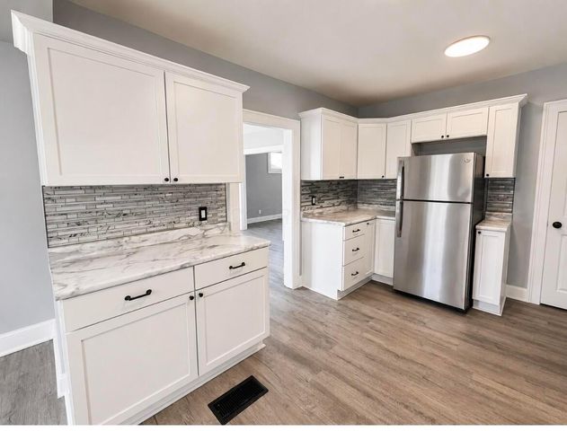 608 Larcomb Avenue, Columbus, OH 43223