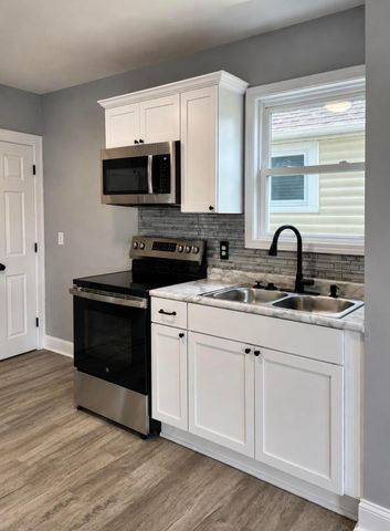 608 Larcomb Avenue, Columbus, OH 43223