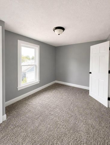 608 Larcomb Avenue, Columbus, OH 43223