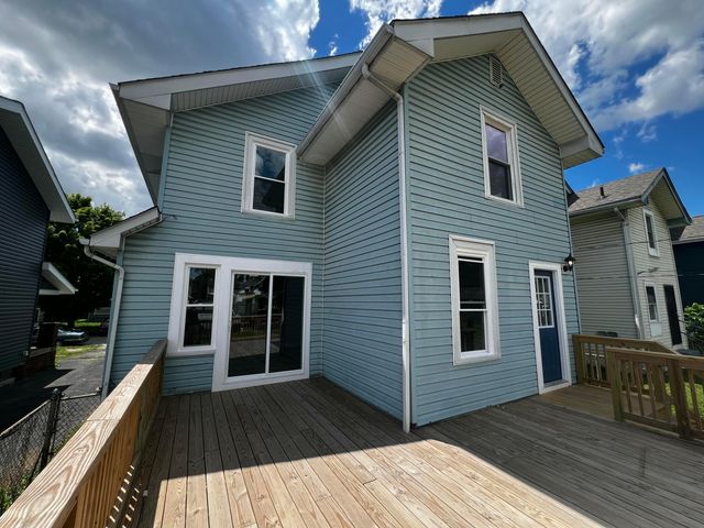 608 Larcomb Avenue, Columbus, OH 43223