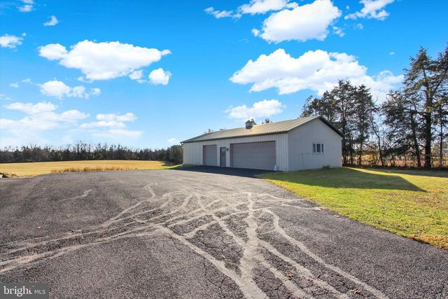 930 HOFFMAN RD, Gettysburg, PA 17325