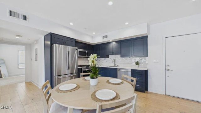 137 S Wilson Avenue 107, Pasadena, CA 91106