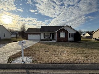 2923 Kedzie Dr, Murfreesboro, TN 37130