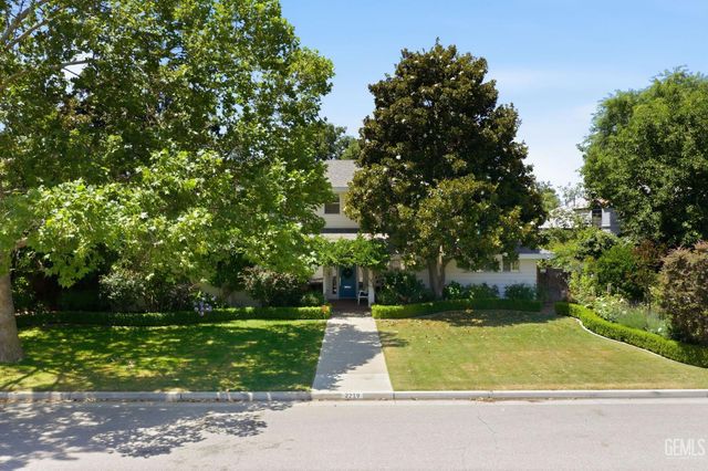 2219 Pine Street, Bakersfield, CA 93301