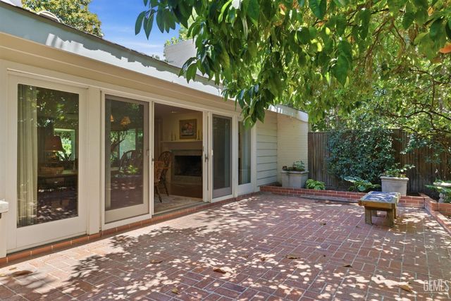 2219 Pine Street, Bakersfield, CA 93301