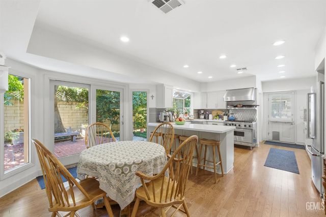 2219 Pine Street, Bakersfield, CA 93301
