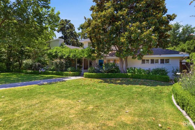 2219 Pine Street, Bakersfield, CA 93301