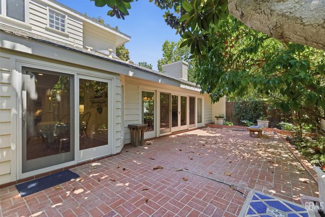2219 Pine Street, Bakersfield, CA 93301