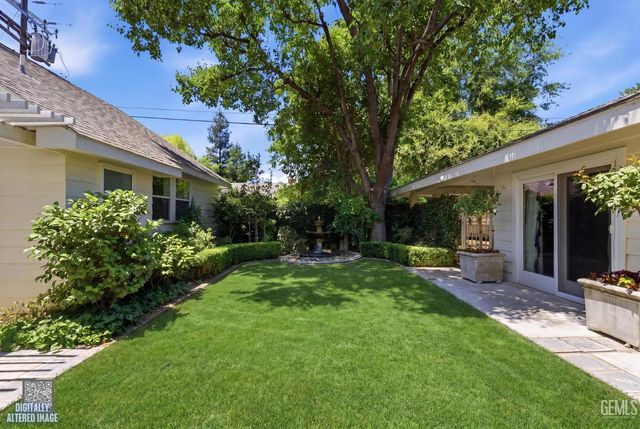 2219 Pine Street, Bakersfield, CA 93301