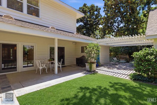 2219 Pine Street, Bakersfield, CA 93301