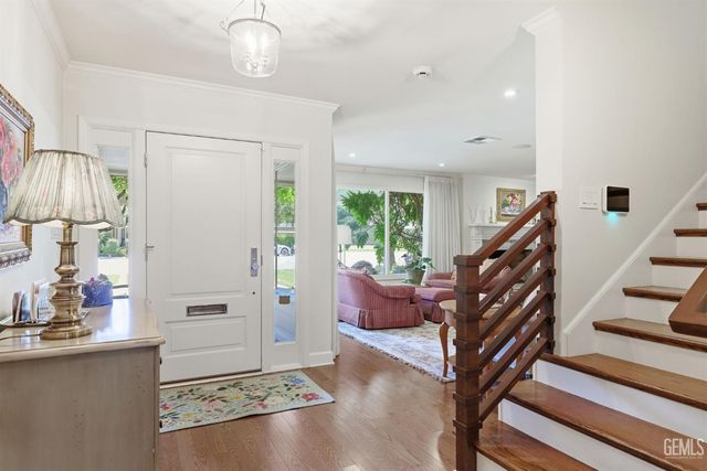2219 Pine Street, Bakersfield, CA 93301