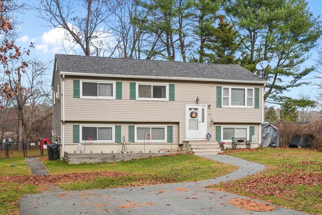 13 Craven Terrace, Derry, NH 03038