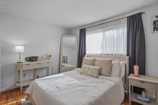 13 Craven Terrace, Derry, NH 03038