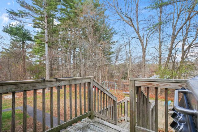 13 Craven Terrace, Derry, NH 03038