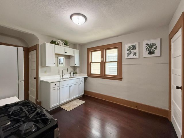 324 Topping Street, Saint Paul, MN 55117