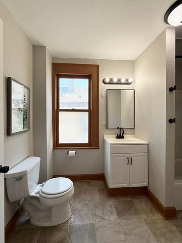324 Topping Street, Saint Paul, MN 55117