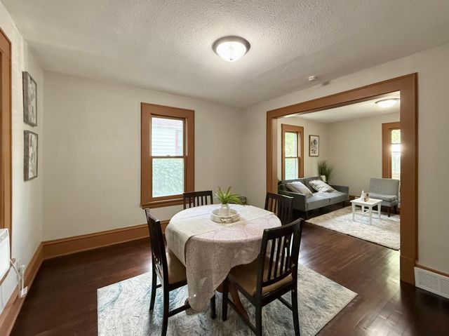 324 Topping Street, Saint Paul, MN 55117