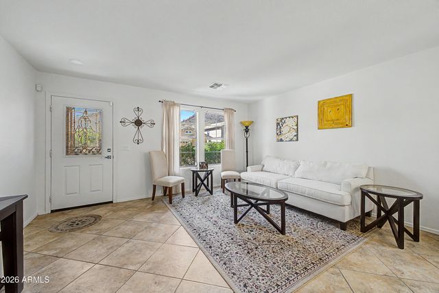 1821 E PATRICK Lane, Phoenix, AZ 85024