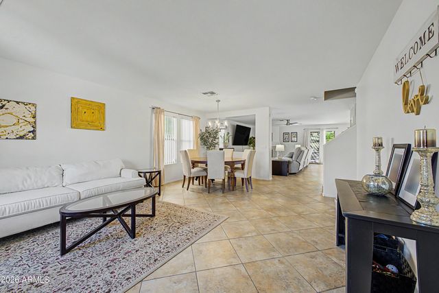 1821 E PATRICK Lane, Phoenix, AZ 85024