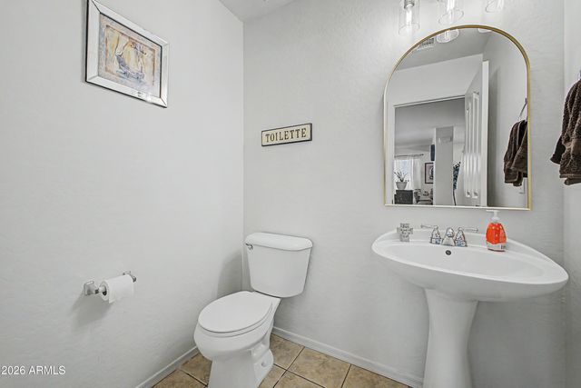 1821 E PATRICK Lane, Phoenix, AZ 85024