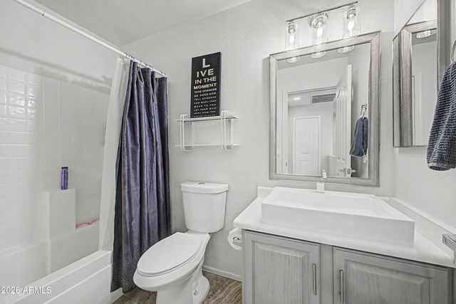 1821 E PATRICK Lane, Phoenix, AZ 85024