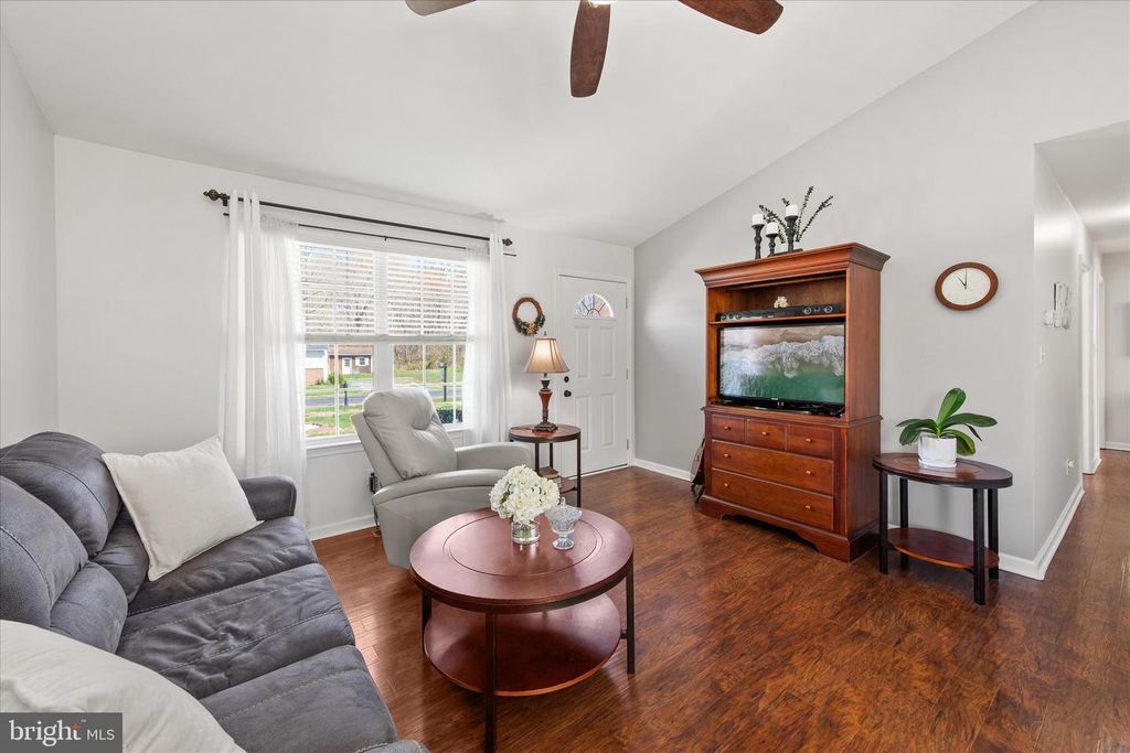 Image 5 of property listing at 2032 PONDTOWN RD, Chestertown, MD 21620