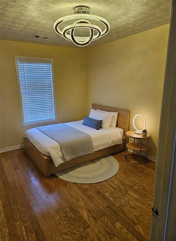 2315 Oakland Spring Drive, Snellville, GA 30039