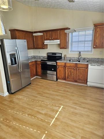 2315 Oakland Spring Drive, Snellville, GA 30039