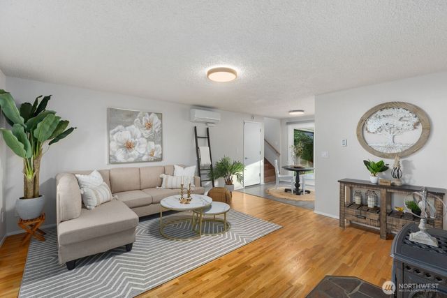 7210 89th AVE SE, Snohomish, WA 98290