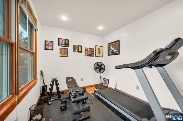 630 Fermery Drive, New Milford, NJ 07646