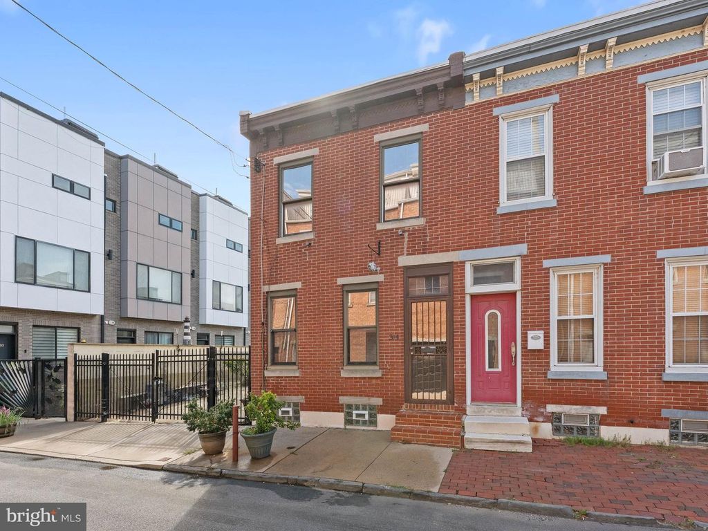 314 E WILDEY ST, PHILADELPHIA, PA 19125 — photo 3